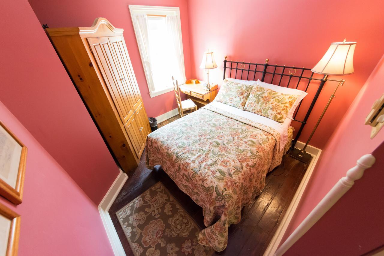 Thomas Bond House Bed And Breakfast Philadelphia Exterior photo