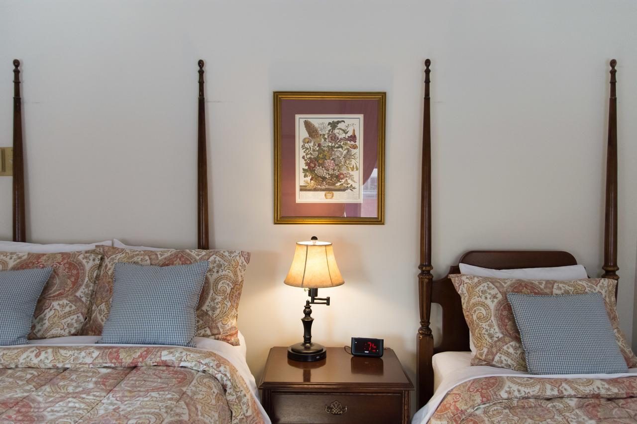 Thomas Bond House Bed And Breakfast Philadelphia Exterior photo